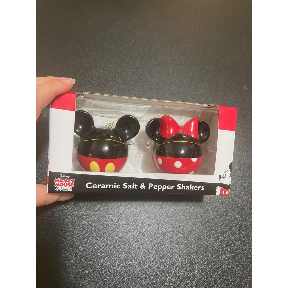 Disney Minnie Mickey Mouse Friends Ceramic Salt Pepper Shakers Heads Sphere NIB